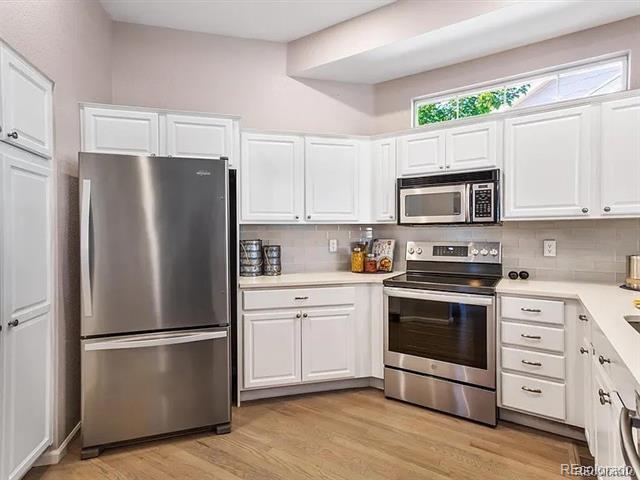 Building Photo - 10365 W Rockland Pl