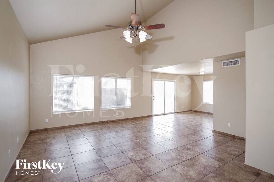 Building Photo - 7351 W Eva St