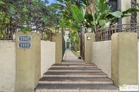 Building Photo - 1115 S Ogden Dr