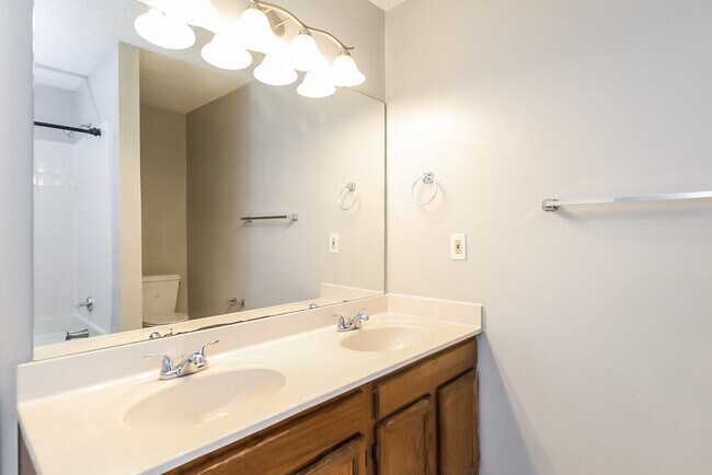 Building Photo - 12026 Lazy Willow Ln