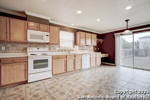 Building Photo - 11426 Liberty Field