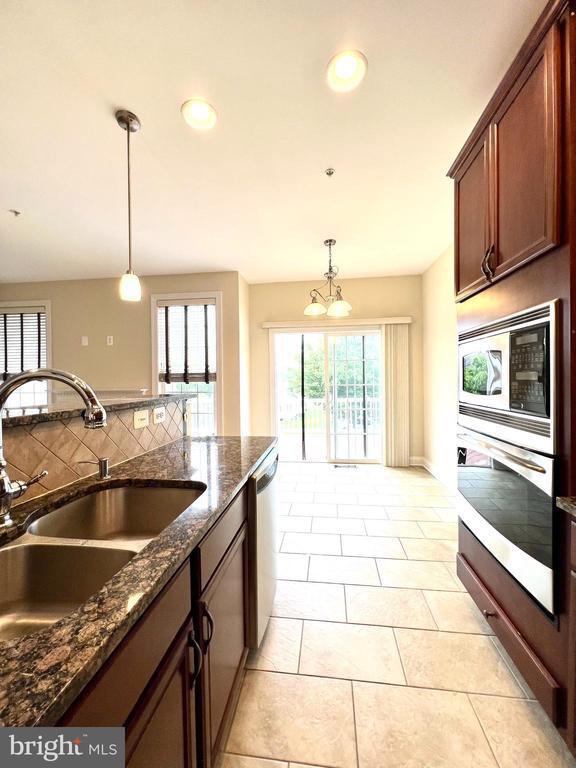 Building Photo - 22414 Brick Haven Way