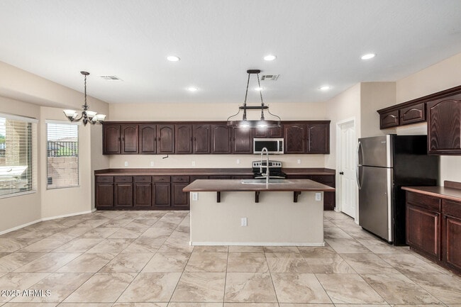 Building Photo - 22181 W Devin Dr