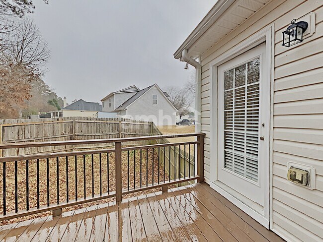 Building Photo - 3503 Madison Farm Way