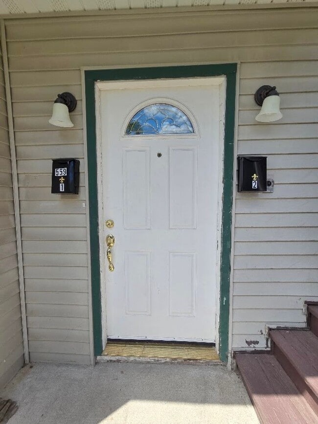 Building Photo - 559Groom1stfl&amp;2ndfl