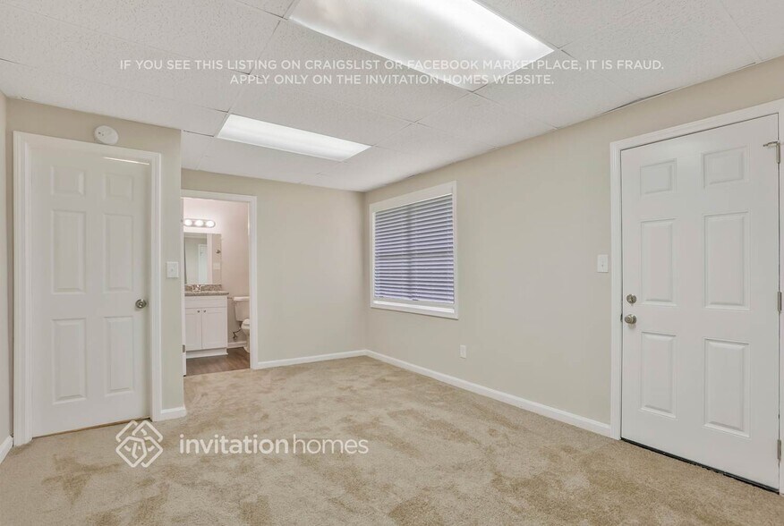 Building Photo - 37 Noses Creek Rd