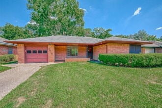 Building Photo - 3018 Attridge Rd