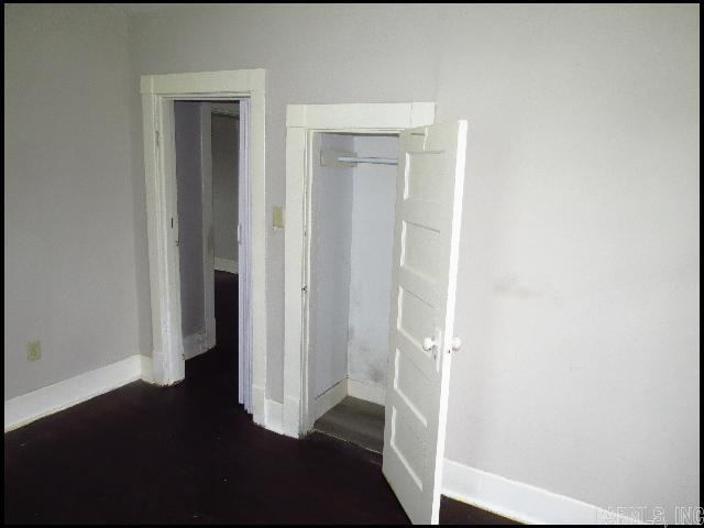 Building Photo - 2022 Howard St