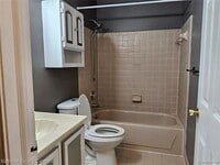 Building Photo - 15712 Orchard Ln