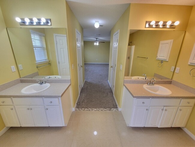 Building Photo - 2158 Punham Ct