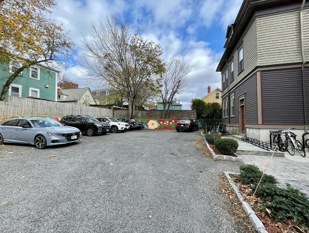 Building Photo - 68 John St