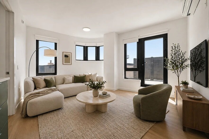 Building Photo - 2363 Bedford Ave