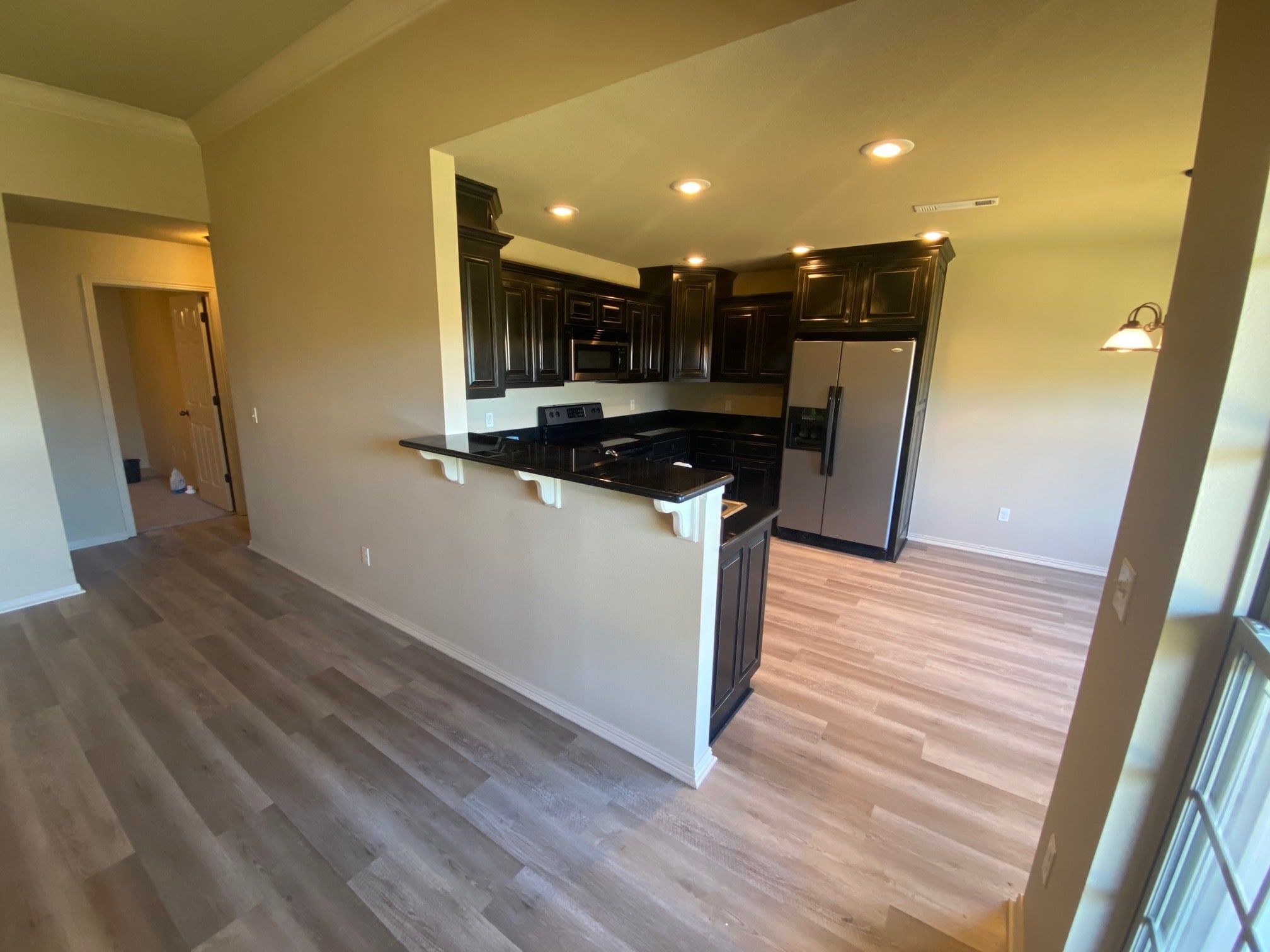 Building Photo - 450 Remson Ln