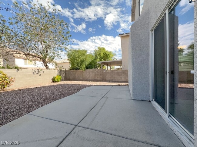 Building Photo - 8548 Lost Gold Ave