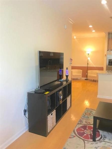 Building Photo - 375 North Highland Avenue Northeast