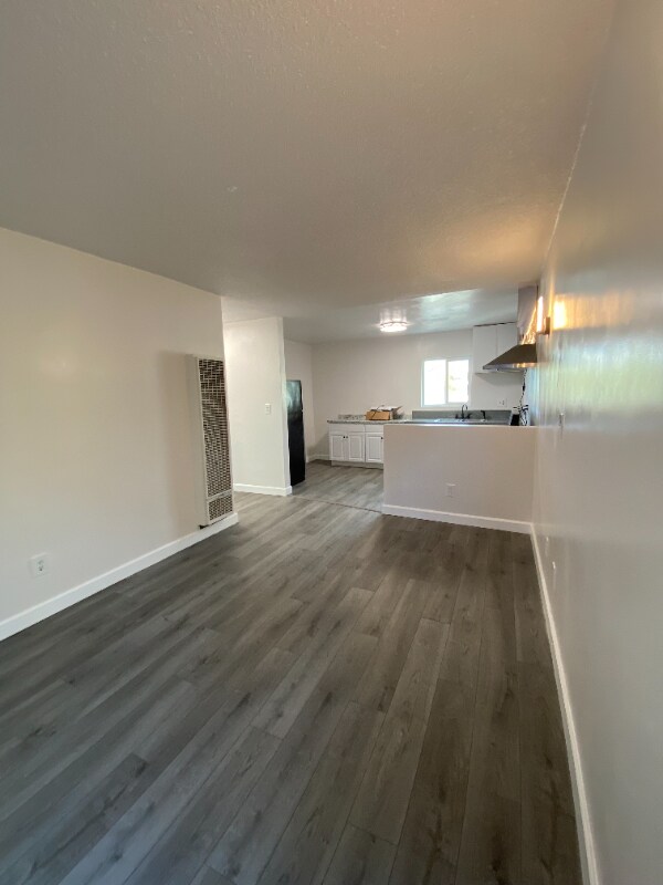 Building Photo - 1515-1515 E 20th St