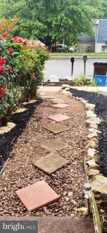 Building Photo - 1136 Fox Run