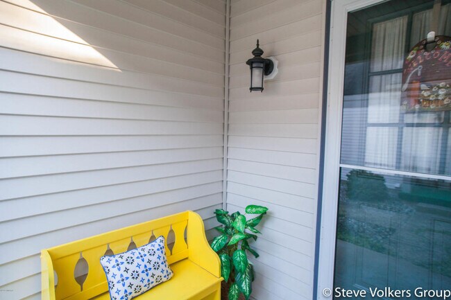 Building Photo - 4548 Whisperwood Ct SE