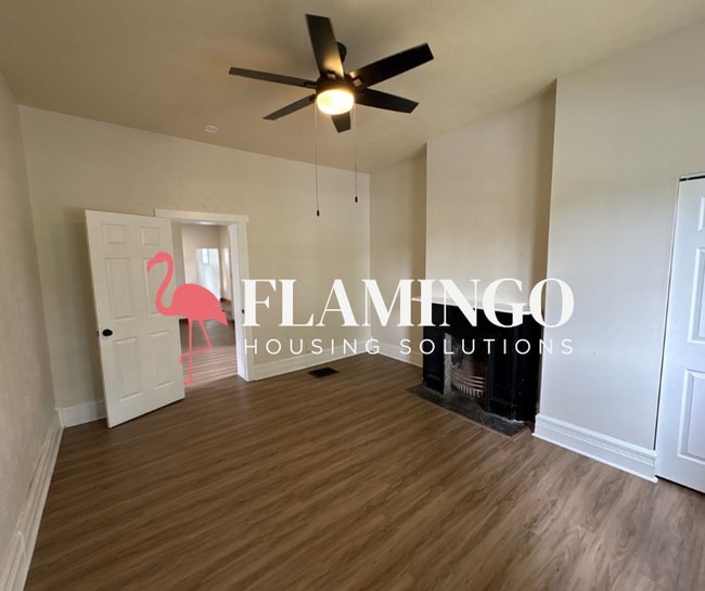 Building Photo - Large 3-Bedroom, 3-Bath Home with Plenty of Space!