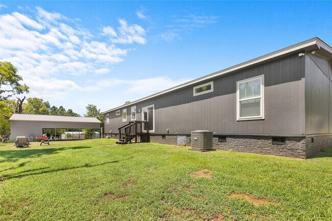 Building Photo - 645 Co Rd 4926