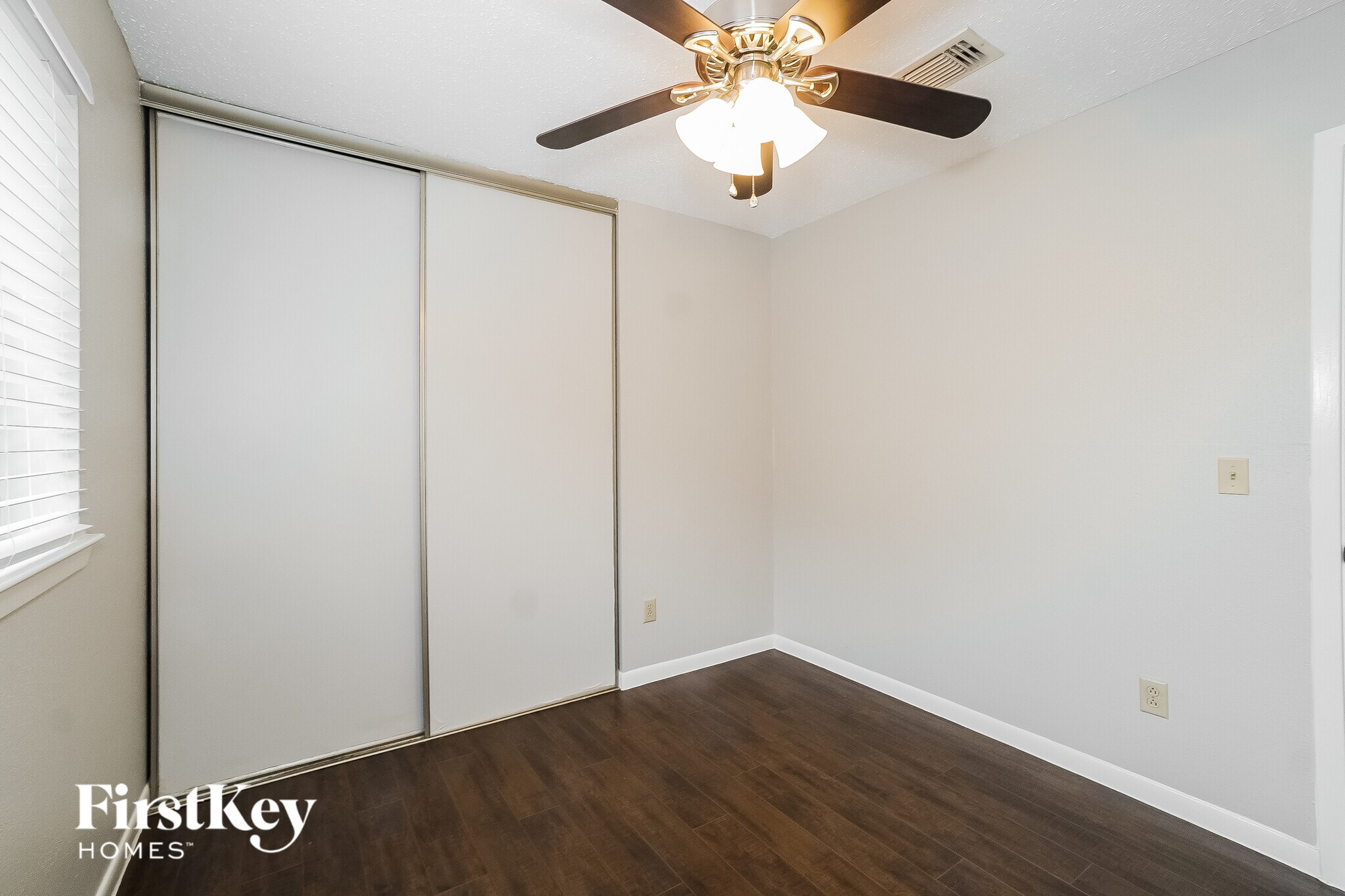 Building Photo - 12234 Yearling Dr