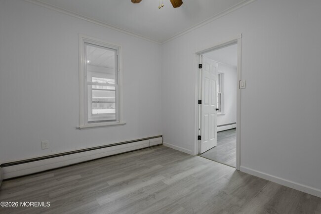Building Photo - 144 Beal St