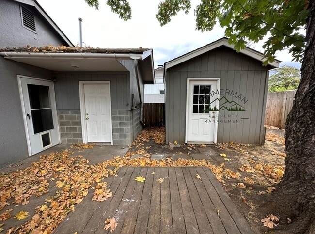 Building Photo - 2 Bedroom For Rent In Santa Clara