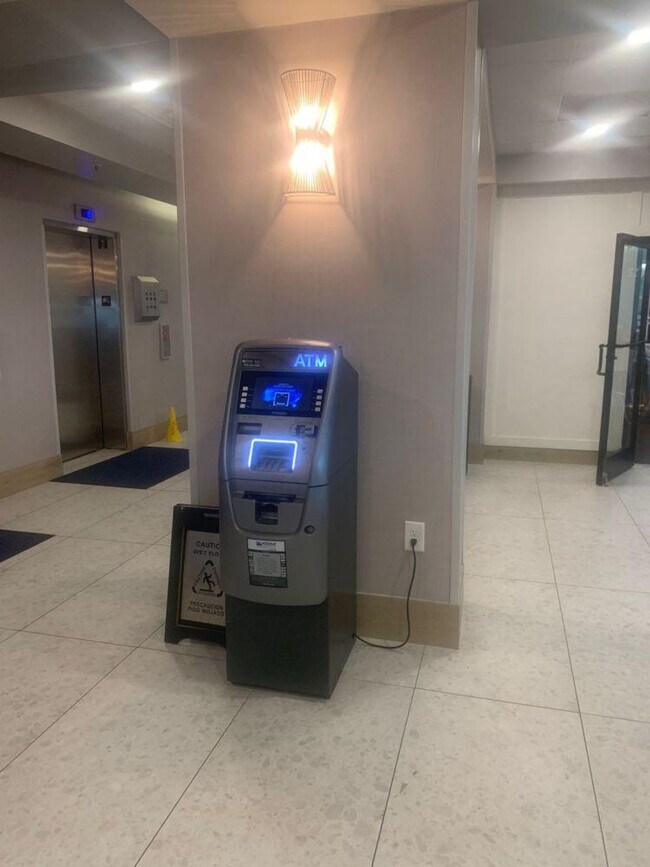 Building Photo - 2401 S Ocean Blvd