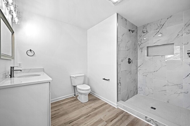 Building Photo - New Construction Home overlooking Prime Ho...