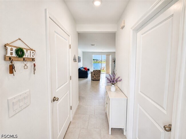 Building Photo - 4281 Canova Ct
