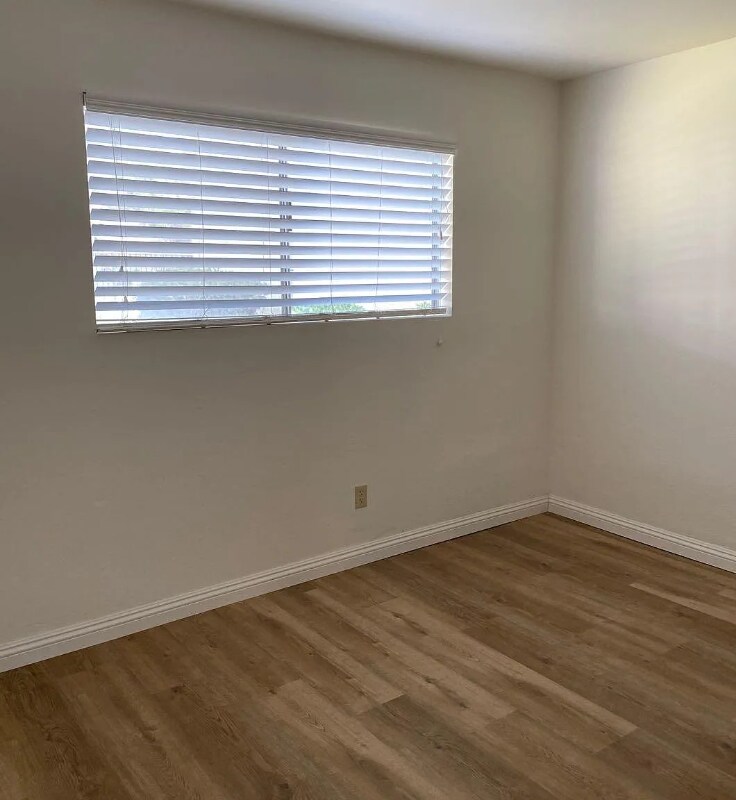 Building Photo - 23647 Golden Springs Dr