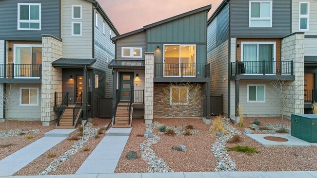 Building Photo - 7371 Hunter Jumper Dr