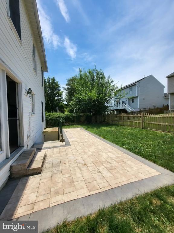 Building Photo - 6412 Highbanks Ct