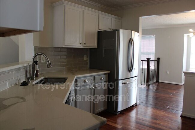 Building Photo - 9900 Prince Royal Pl