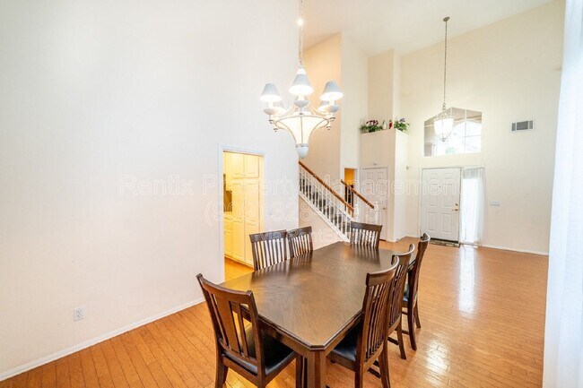 Building Photo - 3655 Shandin Dr