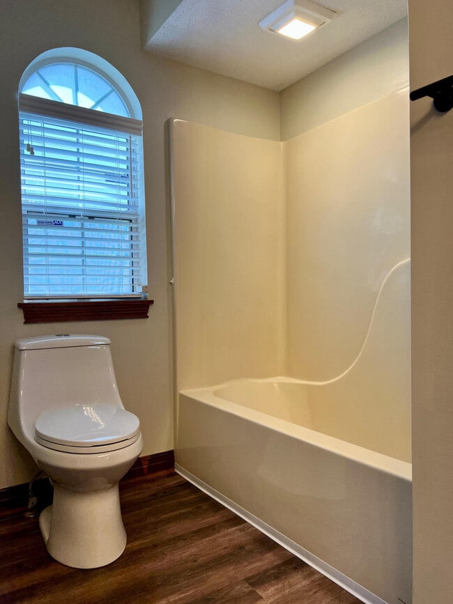 Building Photo - 3573 Forest Spring Ct