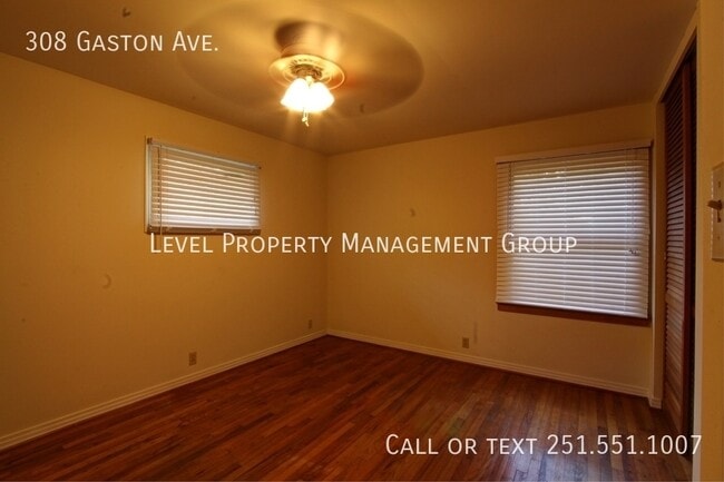 Building Photo - 308 Gaston Ave