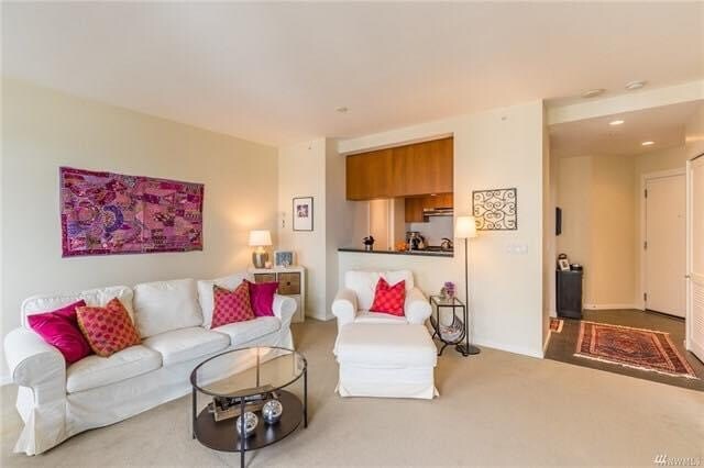 Building Photo - 2721 1st Ave