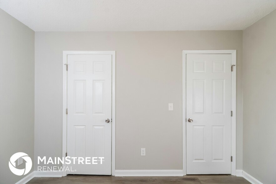 Building Photo - 2318 Acorn Rd