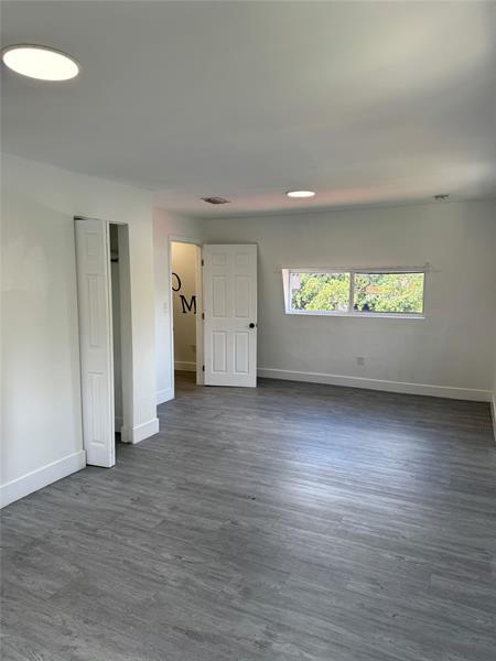 Building Photo - 2807 NW 11th St