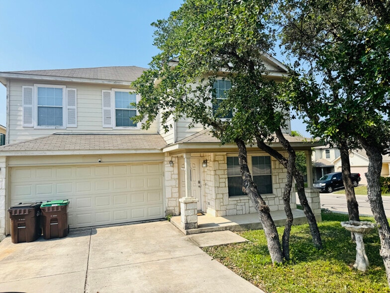 Building Photo - 12803 Capri