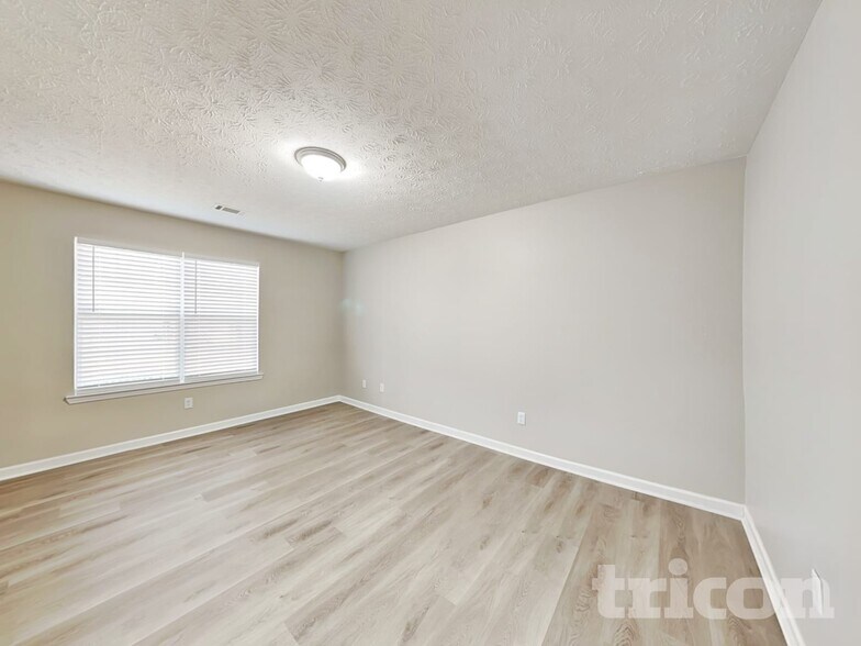 Building Photo - 210 Baxter Ln