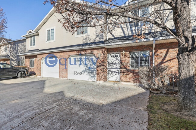 Building Photo - 377 E Newsome Park Ln