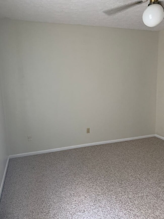 Building Photo - power260