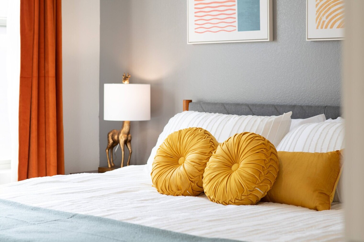 Building Photo - 1282 W 11th Ave