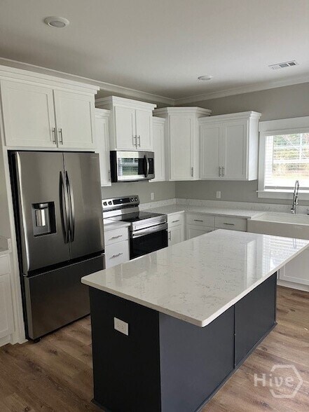 Building Photo - 101 Cravey Ln