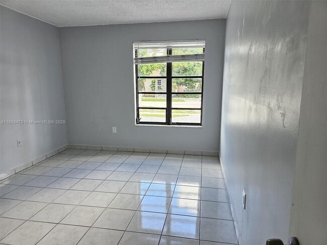 Building Photo - 13700 SW 18th Terrace