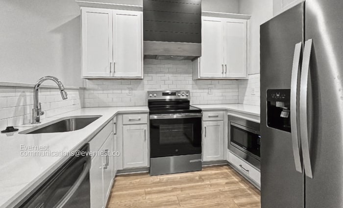 Building Photo - 1022 Windsor Dr