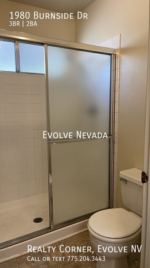 Building Photo - 1980 Burnside Dr