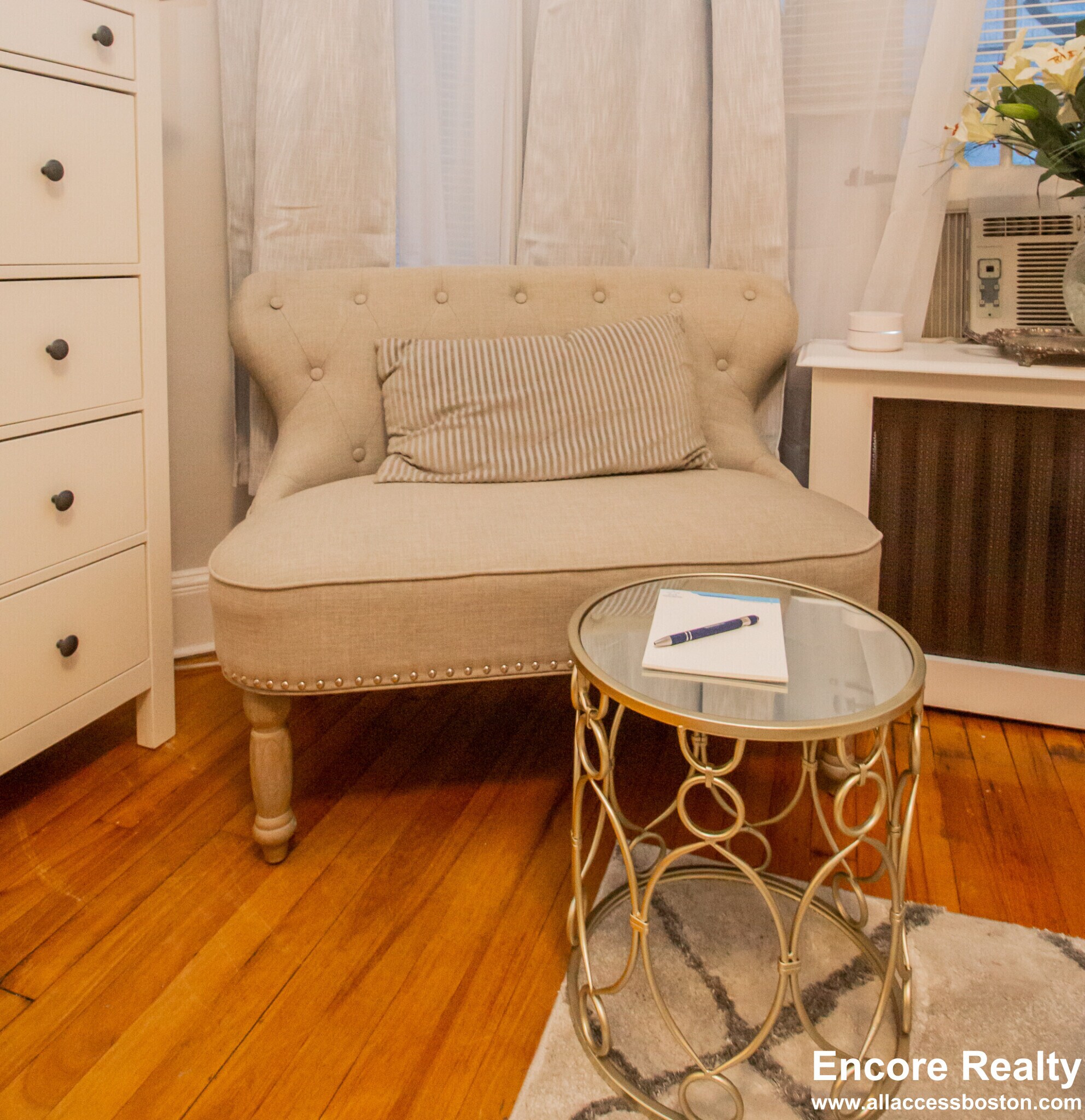 Building Photo - 1253 Beacon St